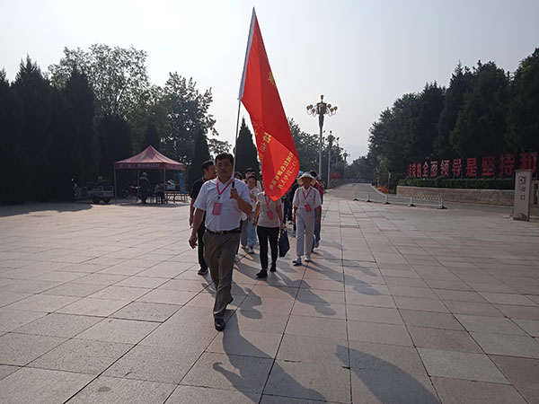 西柏坡红色教育